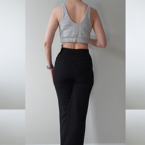 Under Armour Women's Playback Essential Fleece Tank Top Size S - Picture 2 of 8